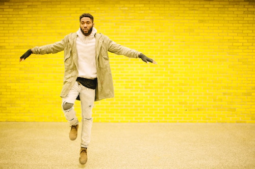 自分を大きく見せようとすればするほど、心は小さくなる。