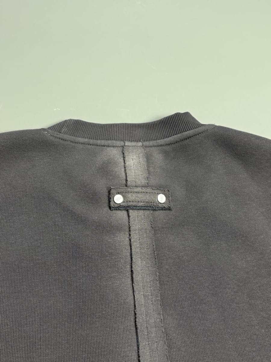 Cut pocket view 3