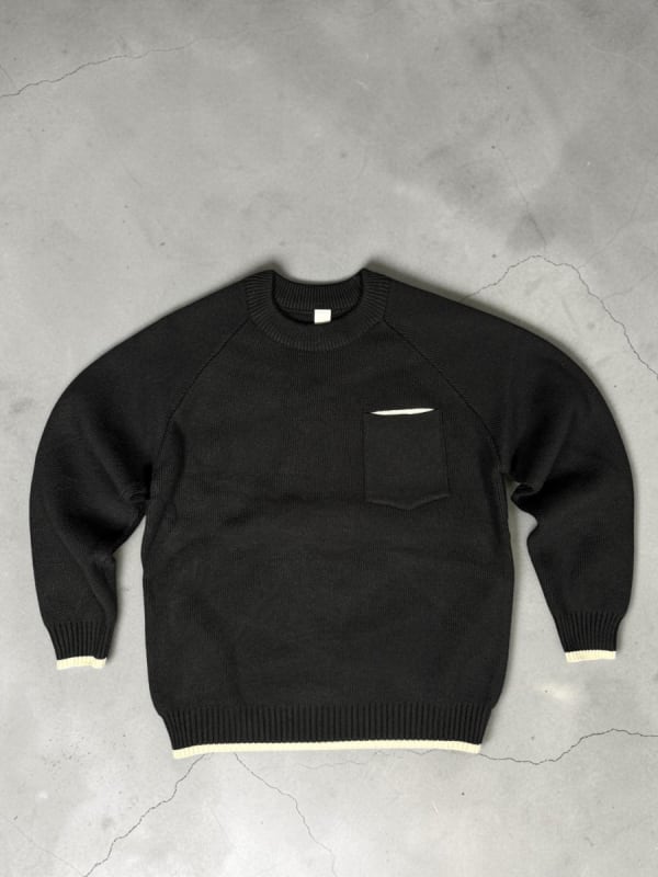 Pocket sweater