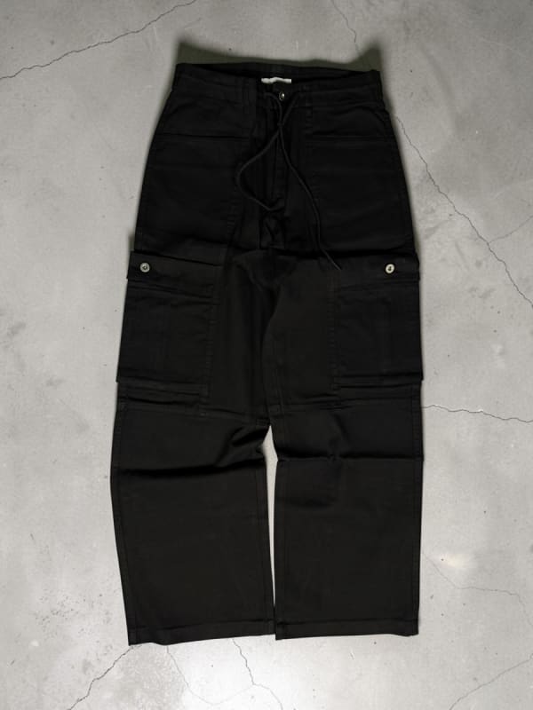 Relaxed fit cargos