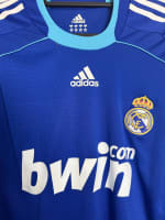 Real Madrid 2008/09 Match Worn / Issued Shirt — Rafael van der Vaart, Size XL — club crest detail