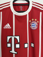 Bayern München 2017 Match Worn / Issued Shirt — Douglas Costa — club crest detail