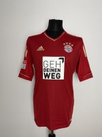 Bayern München 2011/12 Match Worn / Issued Shirt — Bastian Schweinsteiger, signed — front