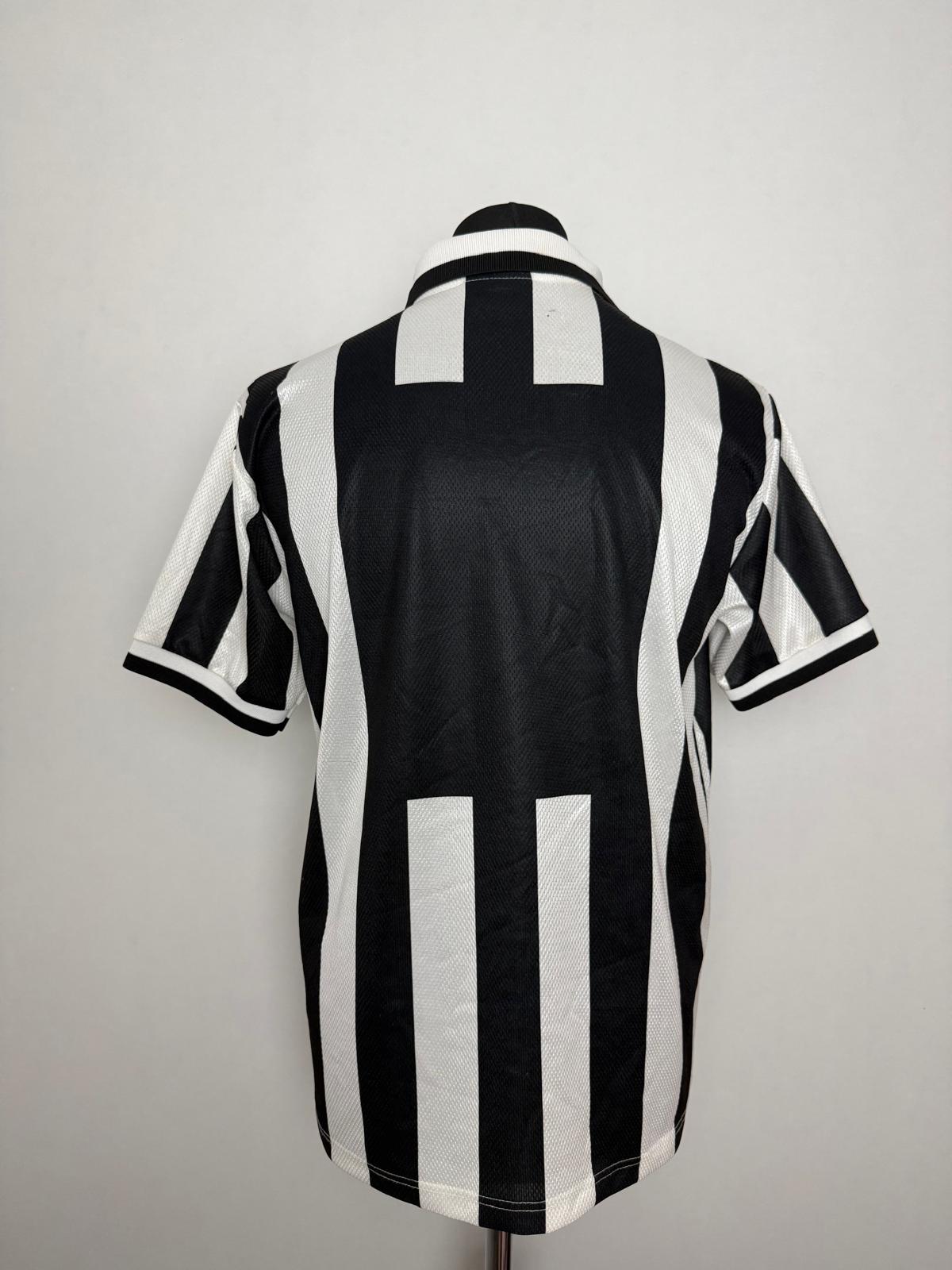 Juventus 1995 Home Shirt — photo 2