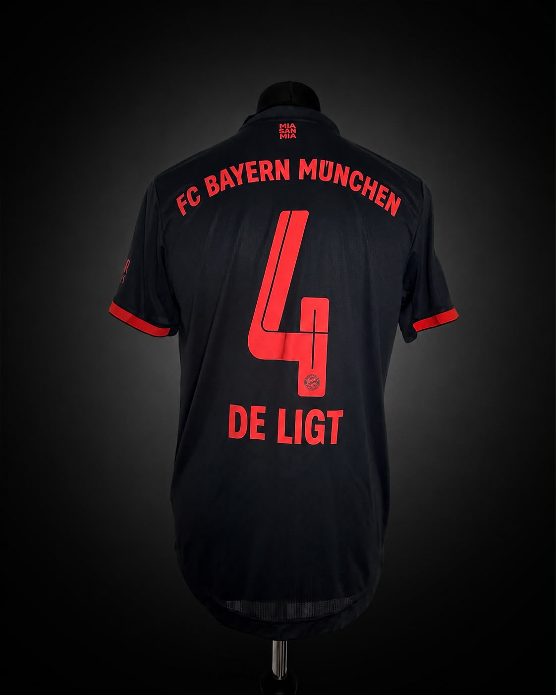 Matthijs de Ligt — Match Worn — photo 2