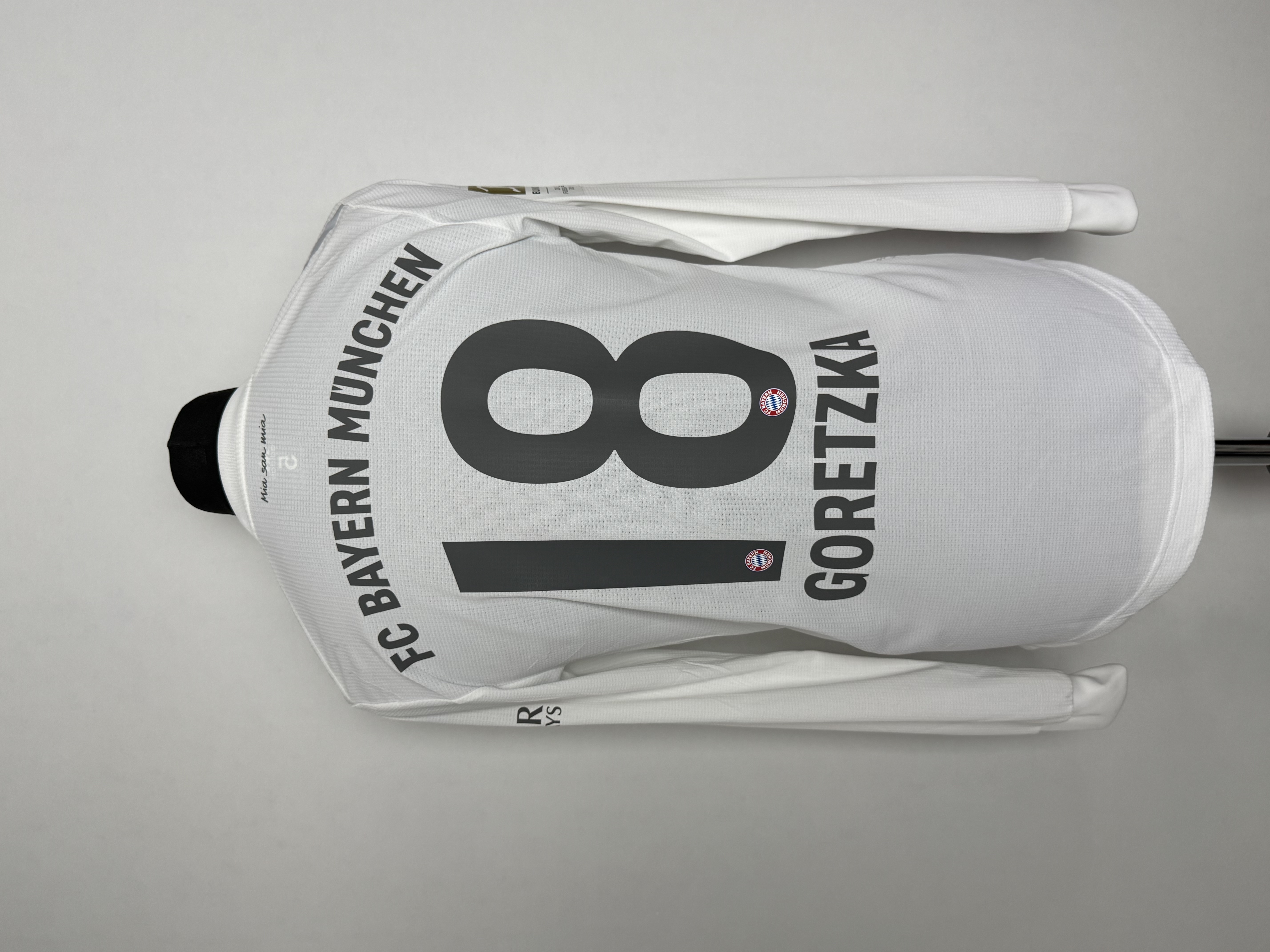 Bayern München 2019 Match Worn / Issued Shirt — Leon Goretzka