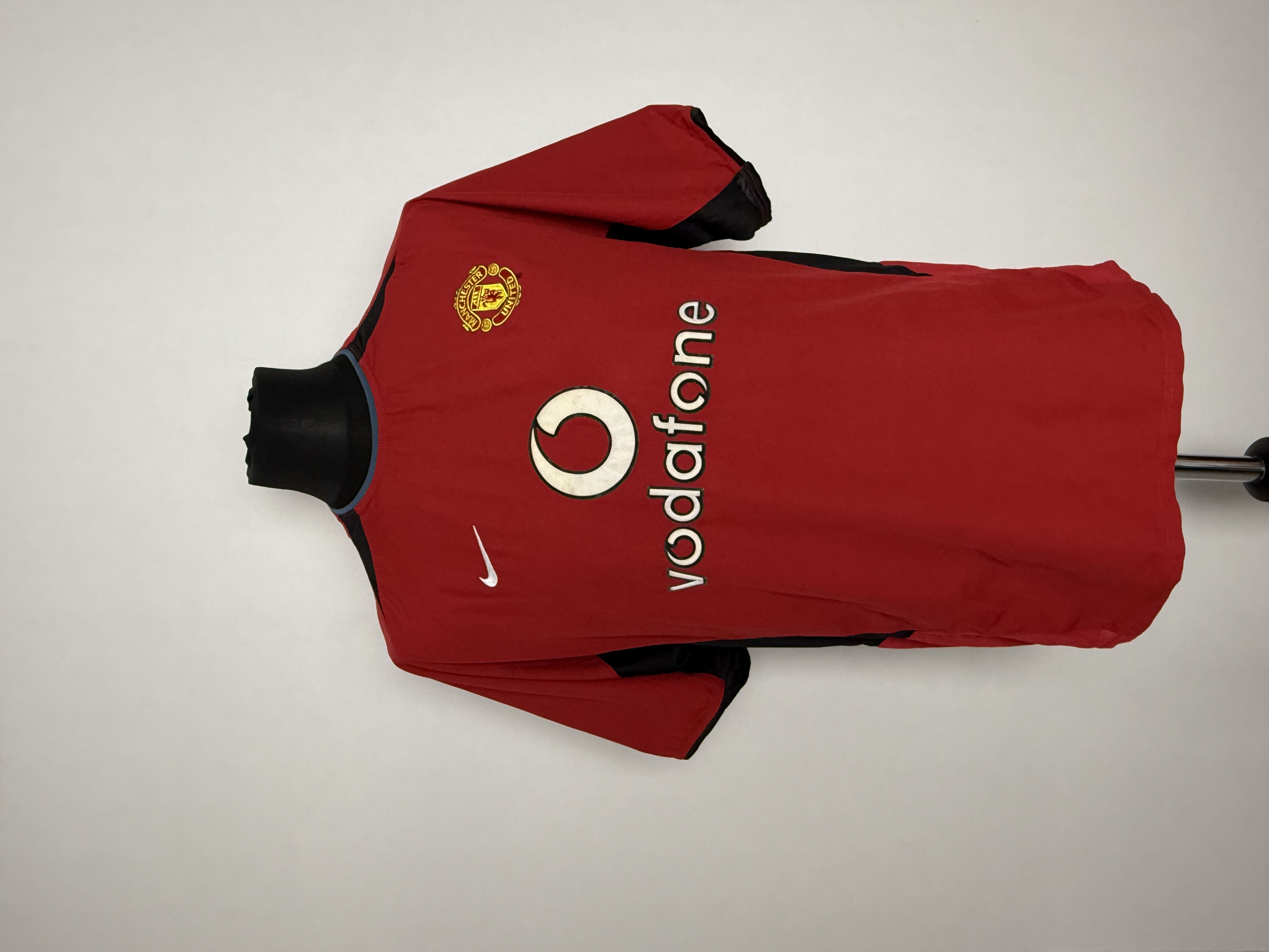 Manchester United 2003 Home Shirt — Vintage Original, Size M