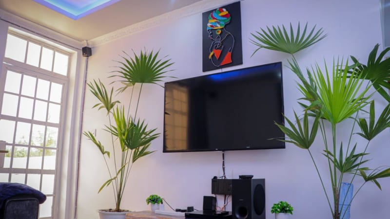 Modern luxury 1 Bedroom Airbnb Nanyuki – Perfect for Families - Image 1