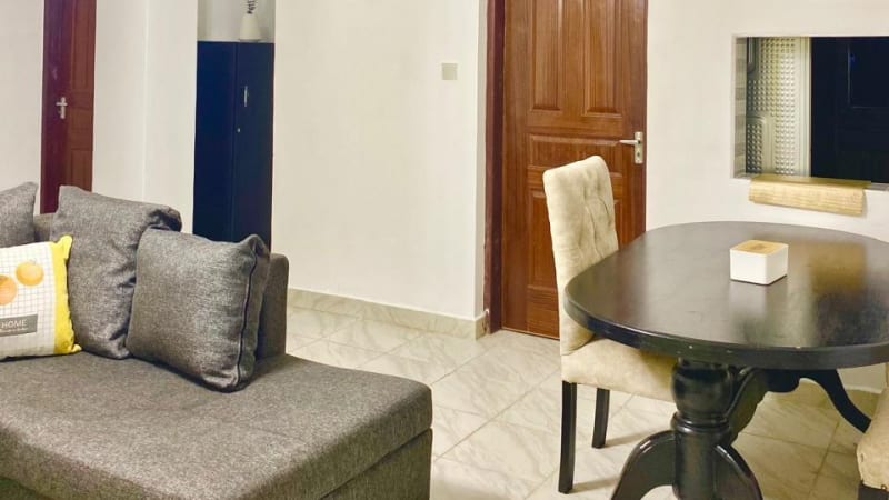 Affordable 1 Bedroom Airbnb in Nanyuki with Mount Kenya Views - Image 4