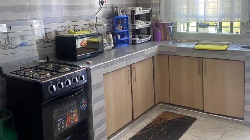 Affordable 1 Bedroom Airbnb in Nanyuki with Mount Kenya Views - Image 3