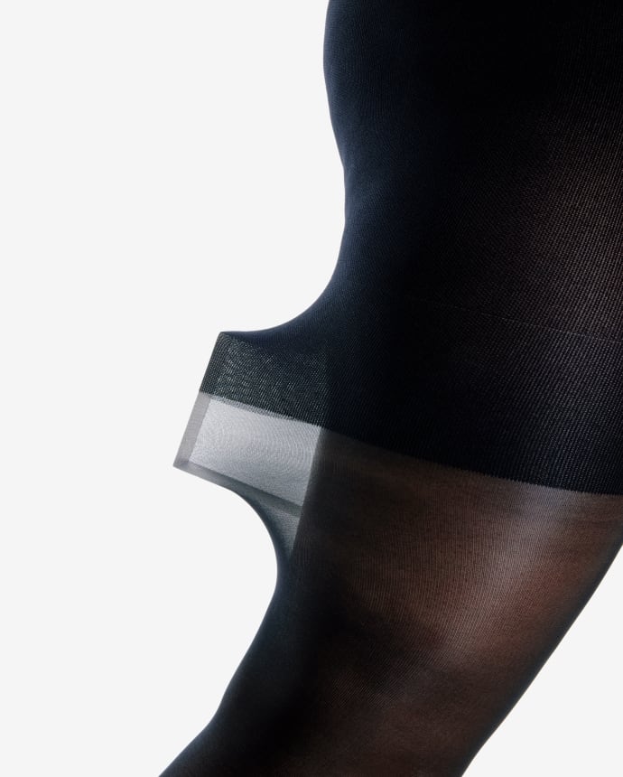 null, Shaping Sheer Rip-Resist Tights, shaping-sheer-tights-1, sheertex, product image, unbreakable tights, model