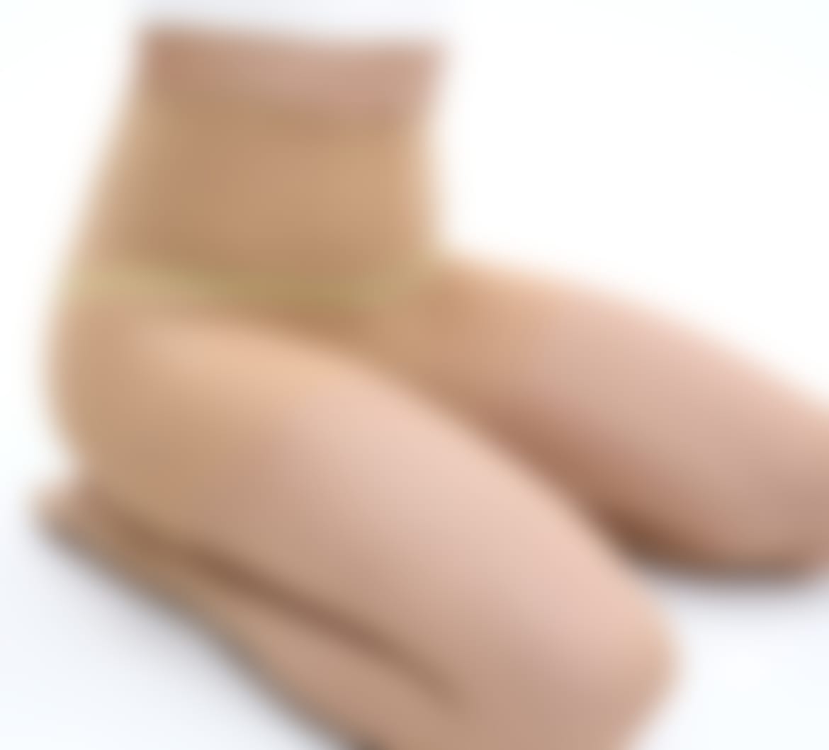 Your go-to for winter's worst. Thermal Semi-Opaque Rip-Resist Tights