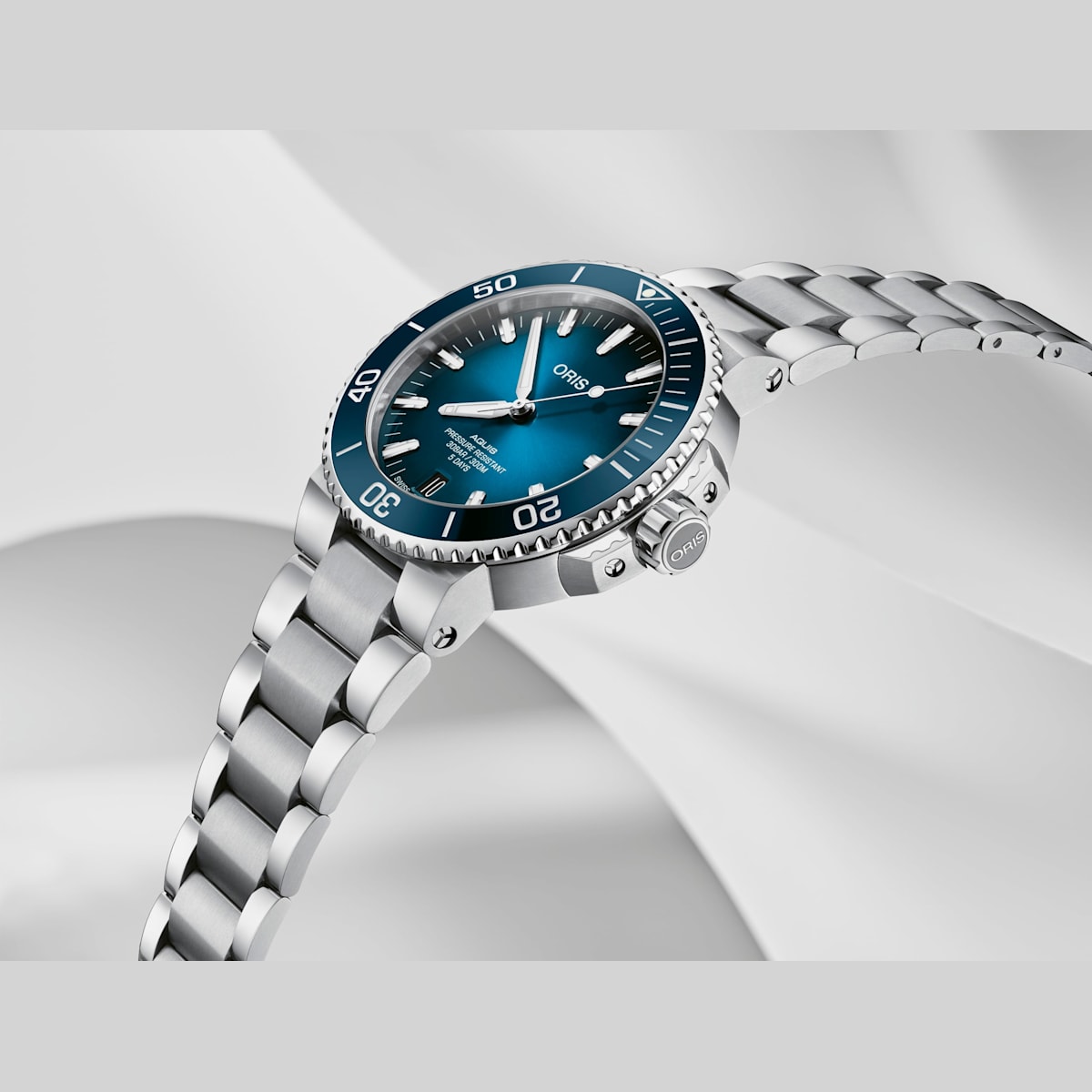 01 400 7763 4135 07 8 24 09peb oris aquis date calibre 400 h 96cd8227