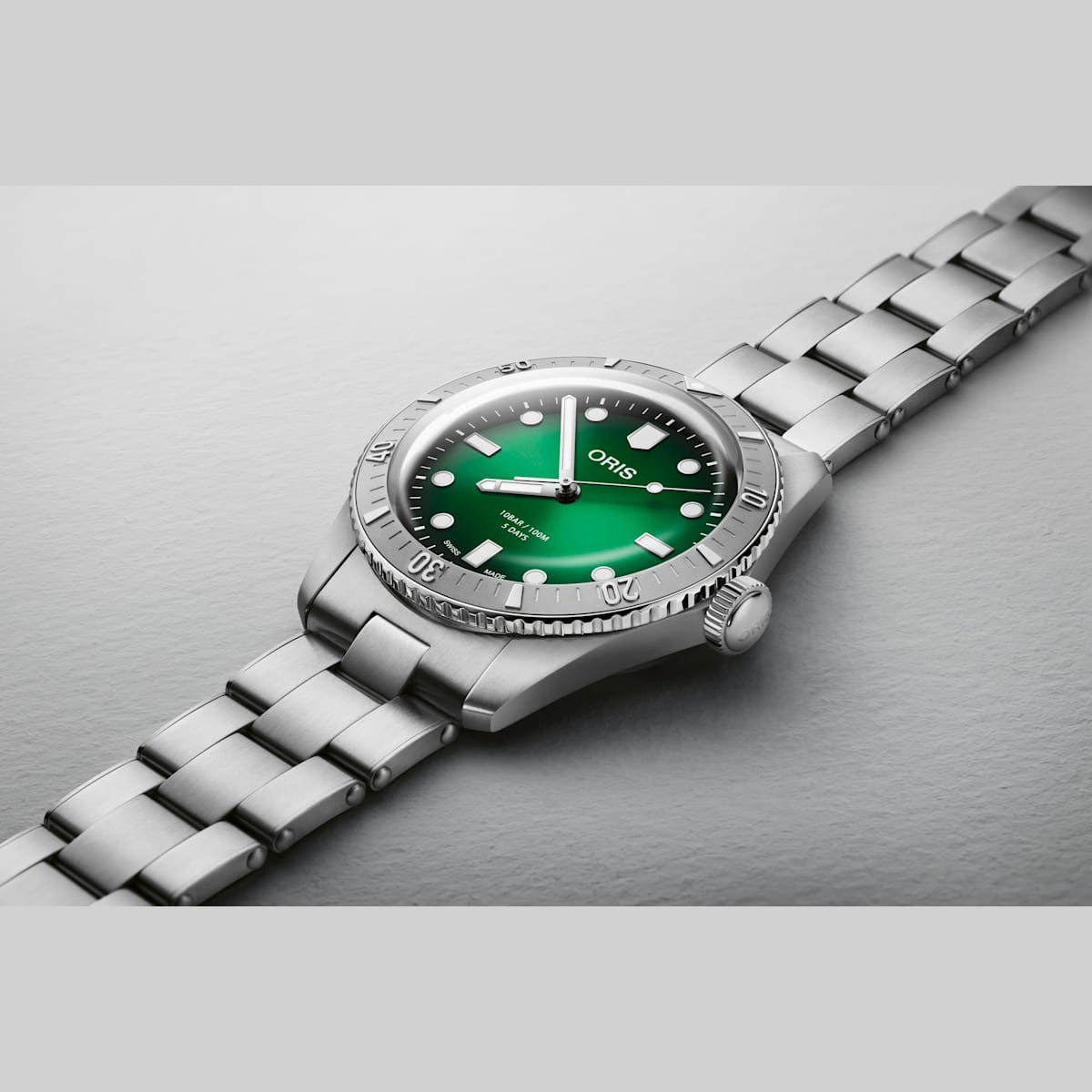 01 400 7774 4057 07 8 19 18 divers sixty five calibre 400 hi b6d14a37