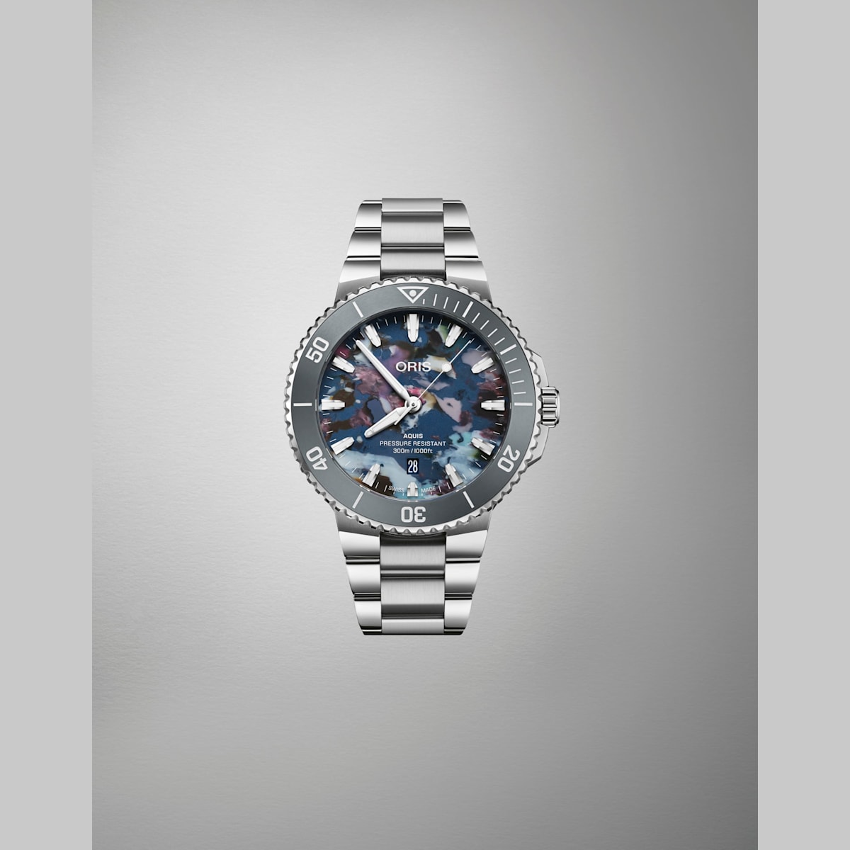 01 733 7789 4150 07 8 23 04peb aquis date upcycle 43 50 mm h