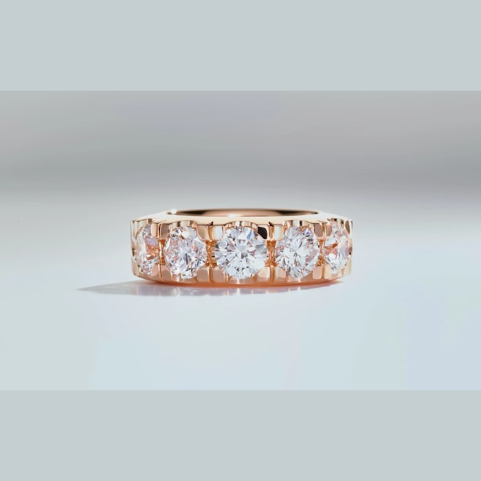 7 with diamonds in rose gold price on request m