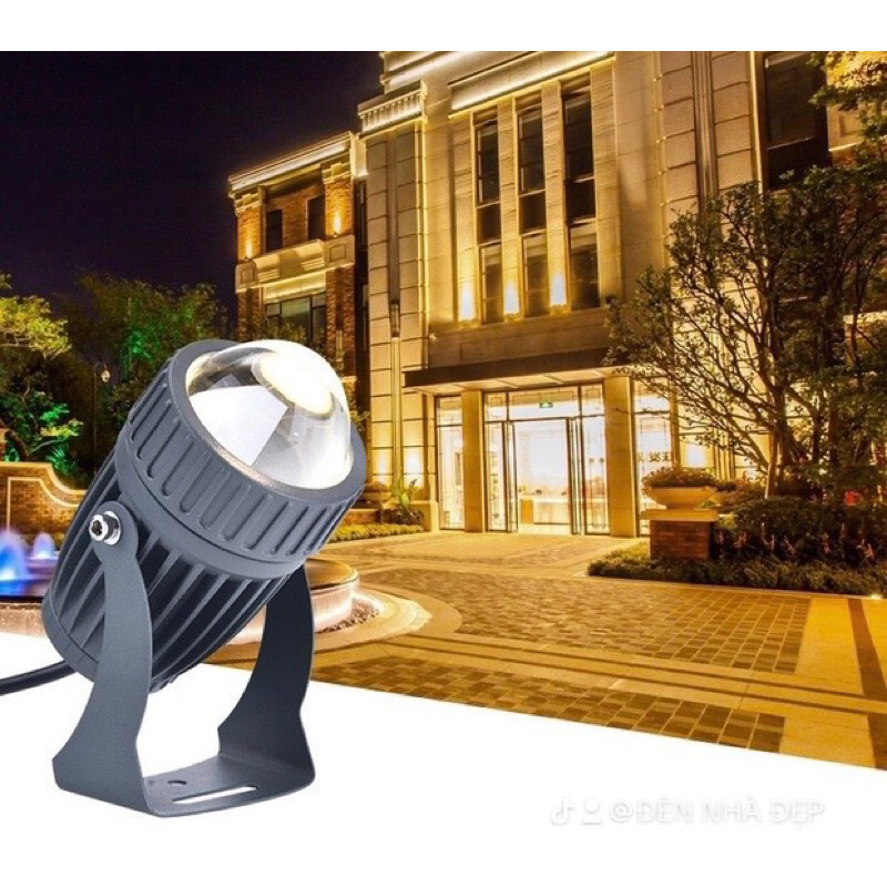 Đèn rọi tường rọi cột rọi cây ngoài trời 10W sáng Vàng