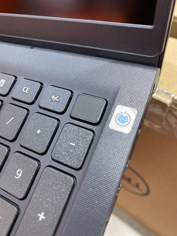 Laptop Dell Inspiron 15 3520 i3 1115G4/ 8GB/ 512GB/ Win11/ Bạc