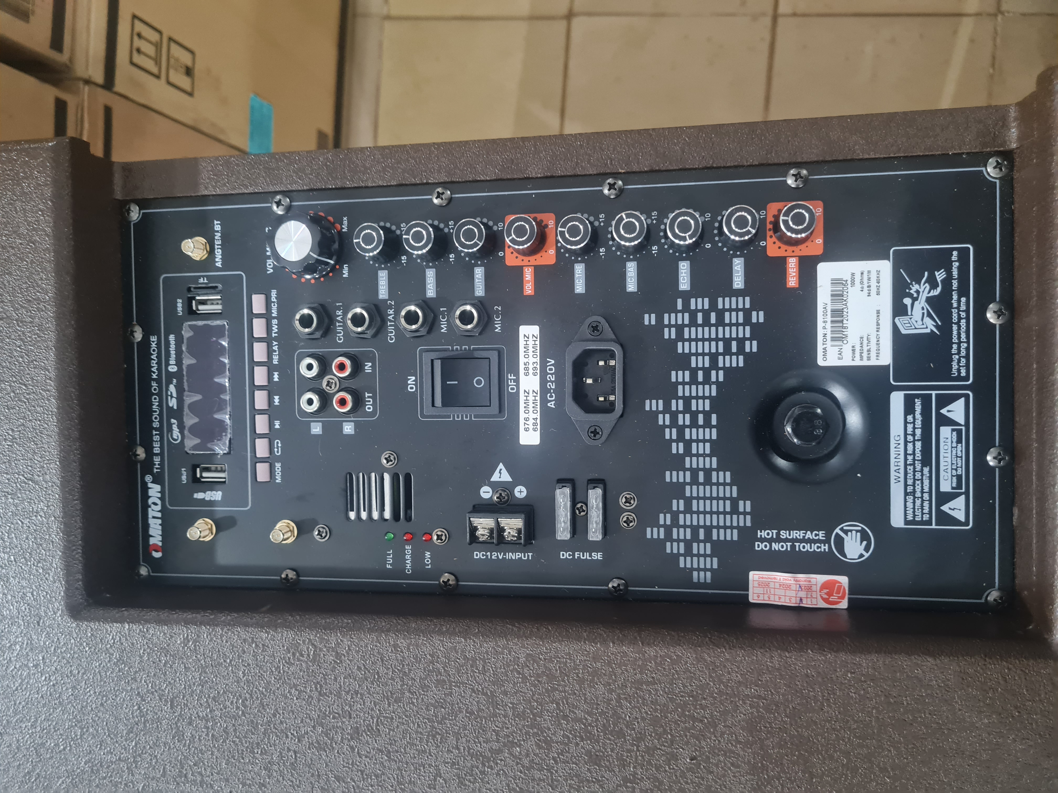 Loa Kéo Omaton P8100AV 4 tấc đôi