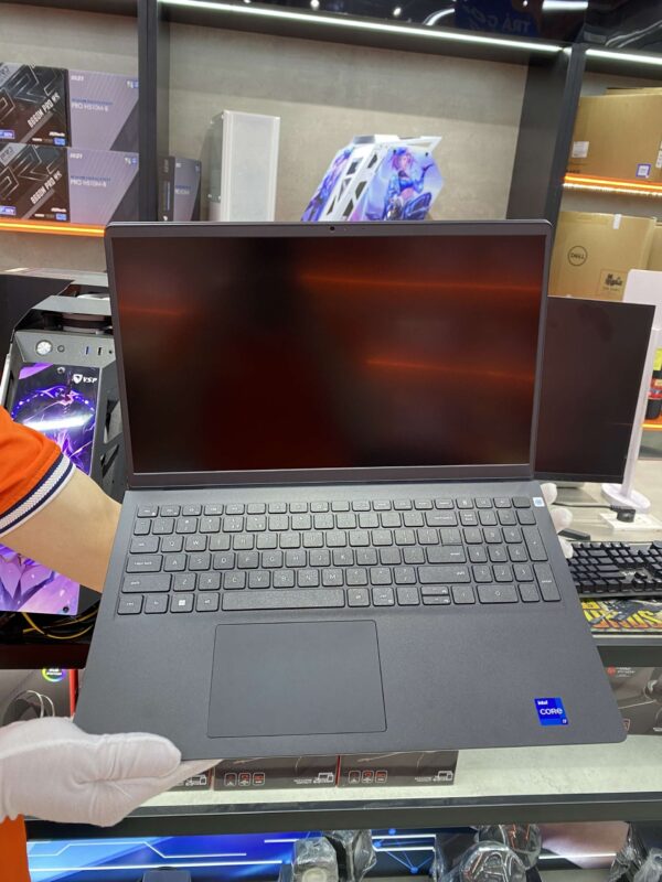 Laptop Dell Inspiron 15 3520 i3 1115G4/ 8GB/ 512GB/ Win11/ Bạc