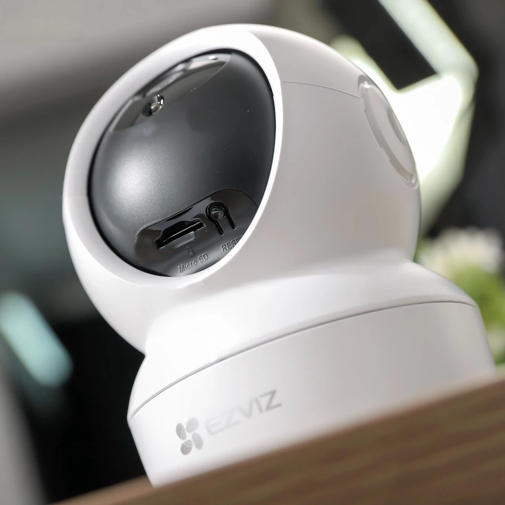 Camera Ezviz Xoay 360 Trong Nhà H6C Pro 2K (3.0MP)