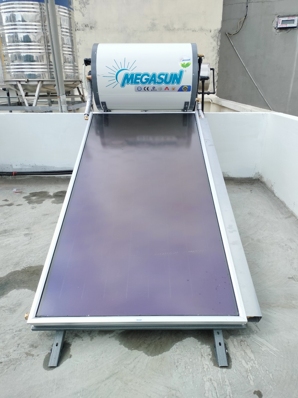 Máy nước nóng tấm phẳng Megasun 150 lít chịu áp MGS-150-CTFC
