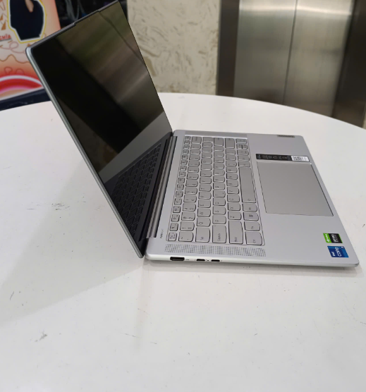 Lenovo Slim 7 Pro X 14IAH7 (Core i7-12700H/16GB/512GB/14.5"/3K/RTX3050/New)
