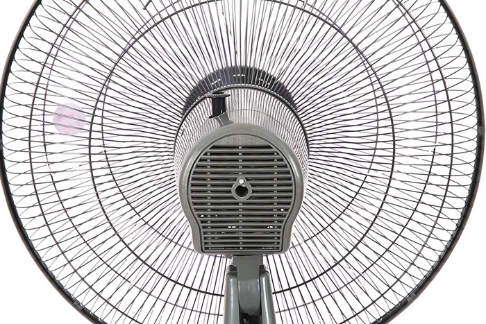 Quạt đứng Senko 3 cánh DH1600 47W