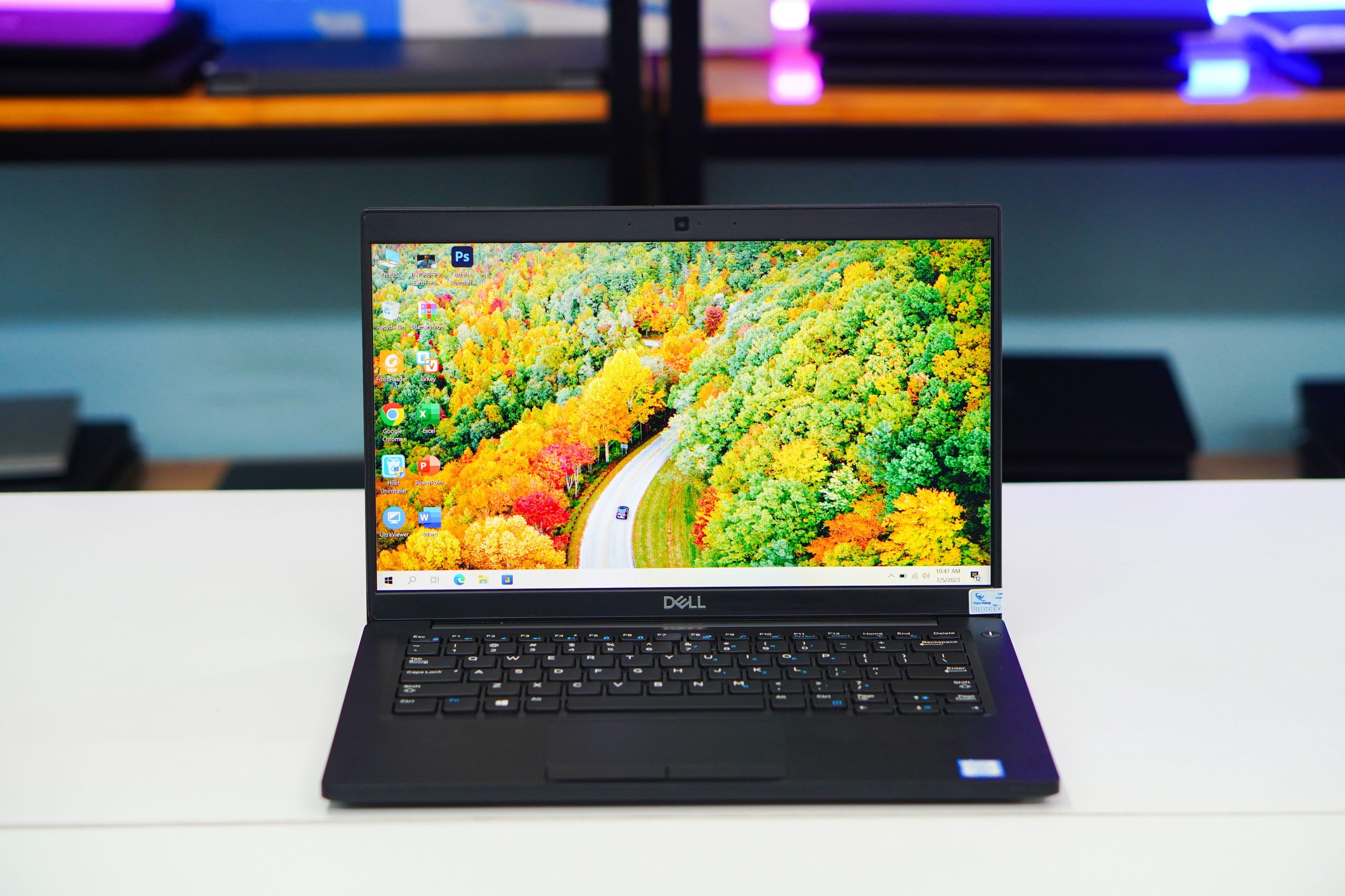 Dell Latitude 7390 – Core i5 7200U, Ram 8GB, SSD 256GB, 13″ FullHD