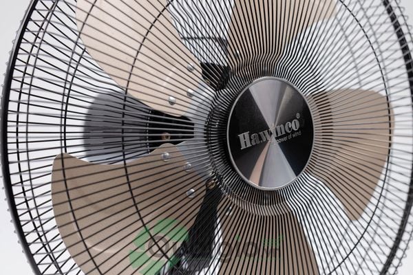 Quạt sàn HFE45 80w D45 Hawin