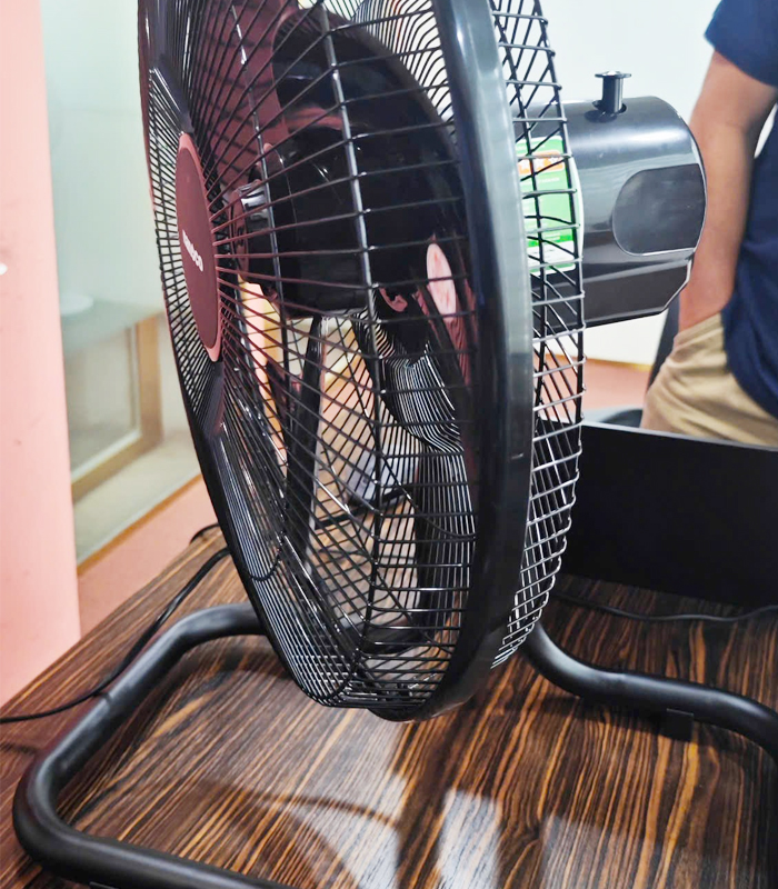 Quạt sàn Nanoco NKF1880K 65W