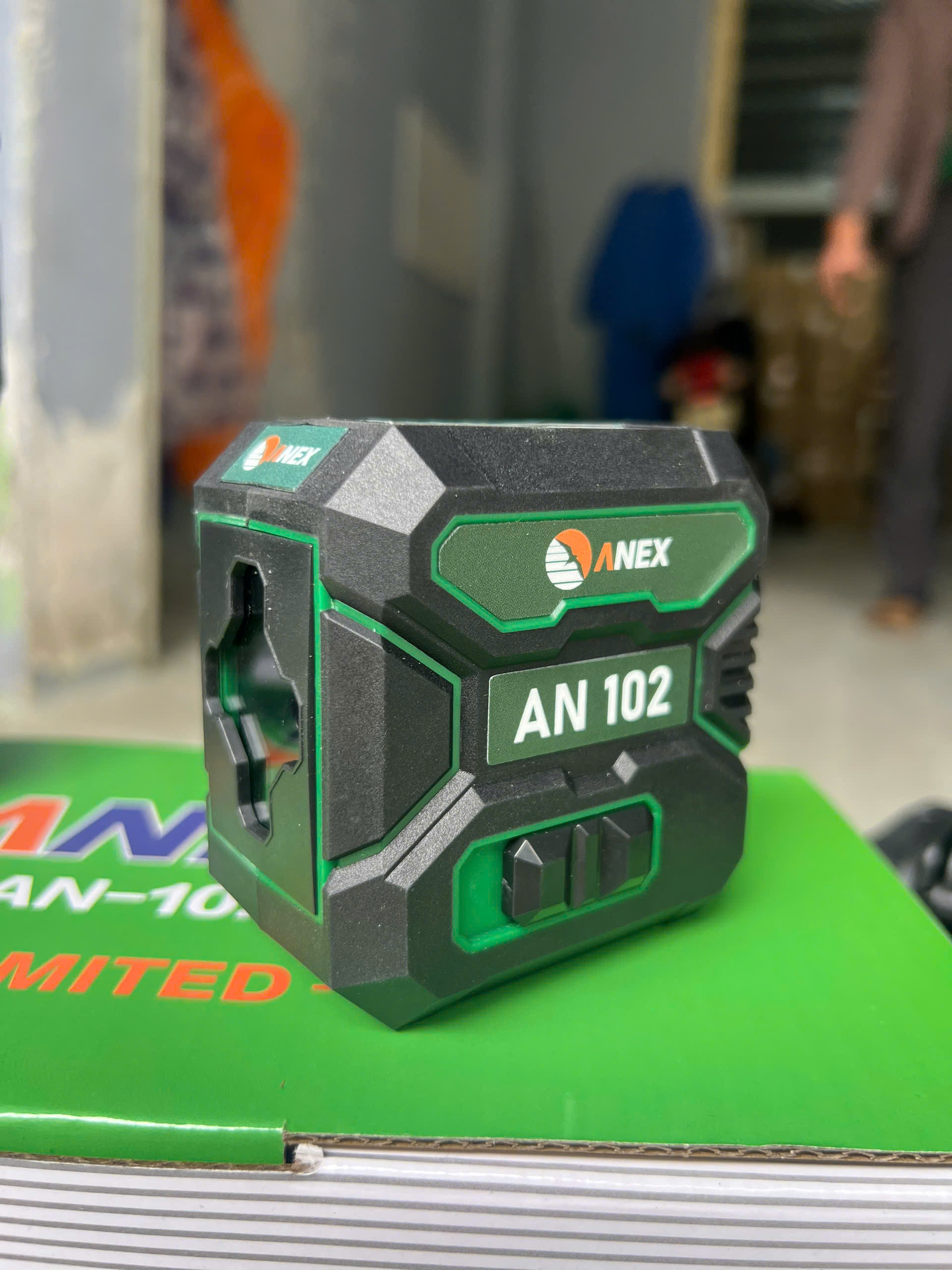 Máy Cân Mực Laser 5 Tia Xanh ANEX AN-102