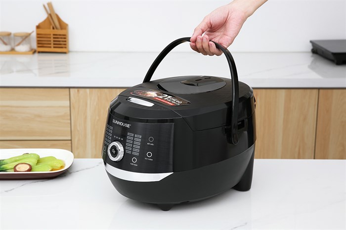 Nồi cơm điện tử Sunhouse 1.8 lít SHD8911