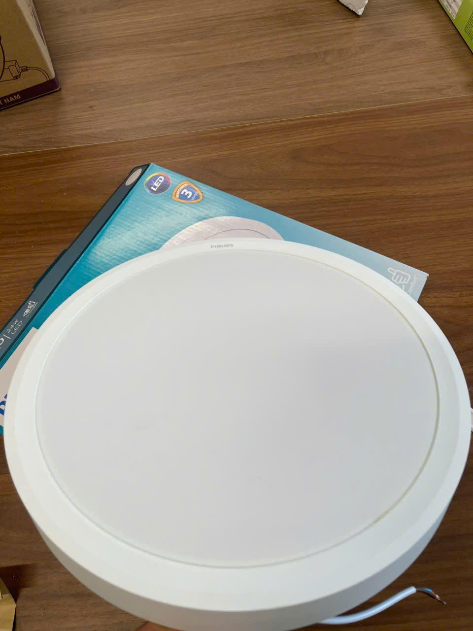 Đèn led ốp trần 24W Eridani RD Surface LED22 D300 Philips