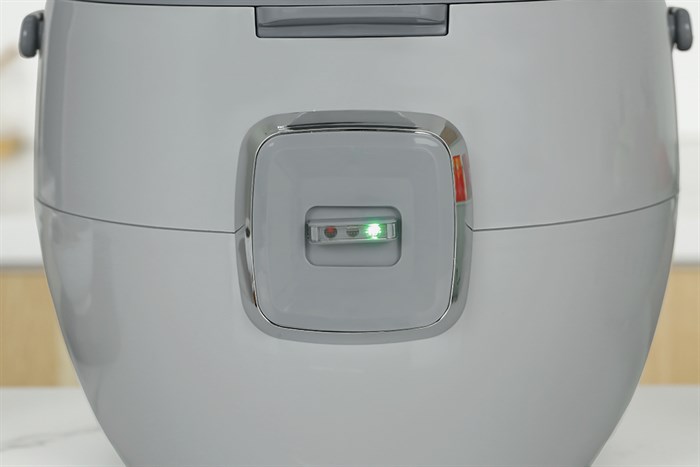 Nồi cơm nắp gài Sunhouse 1.8 lít SHD8663G