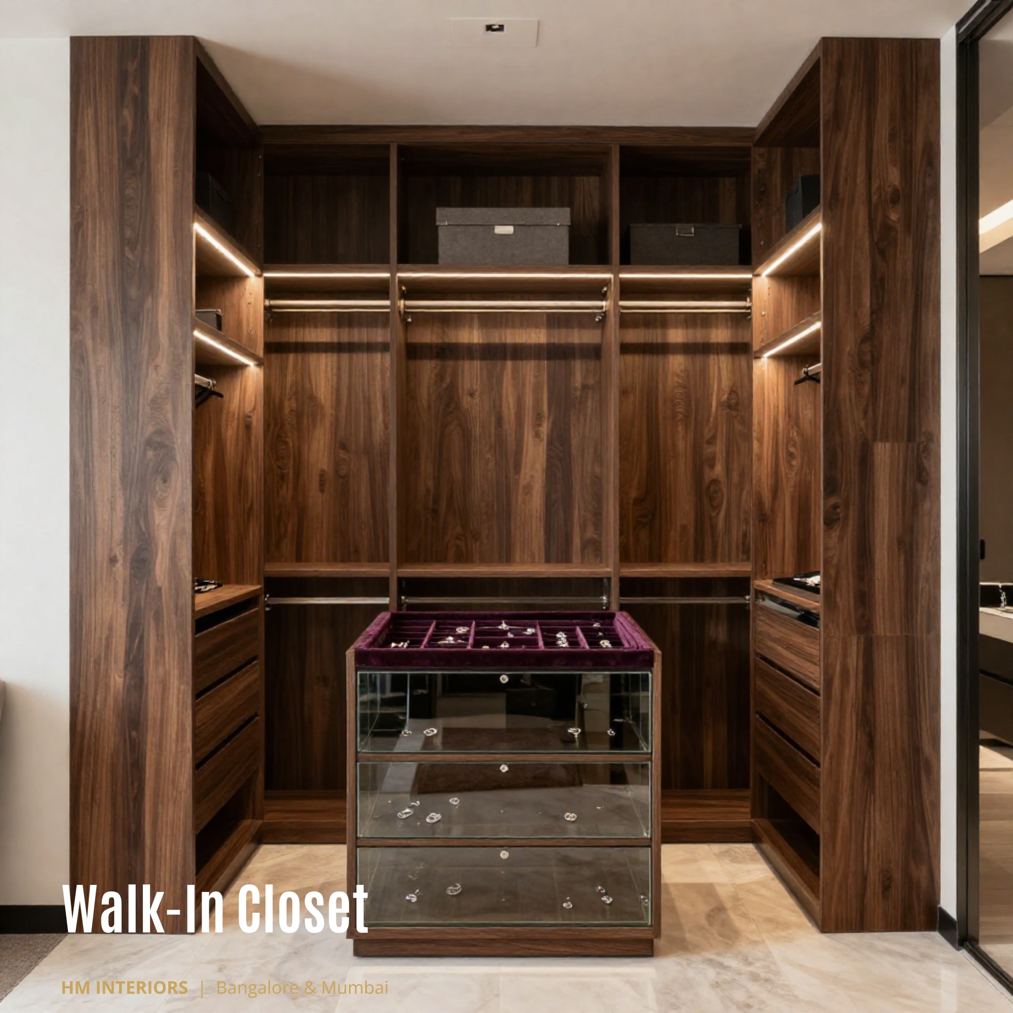Walk In Closet