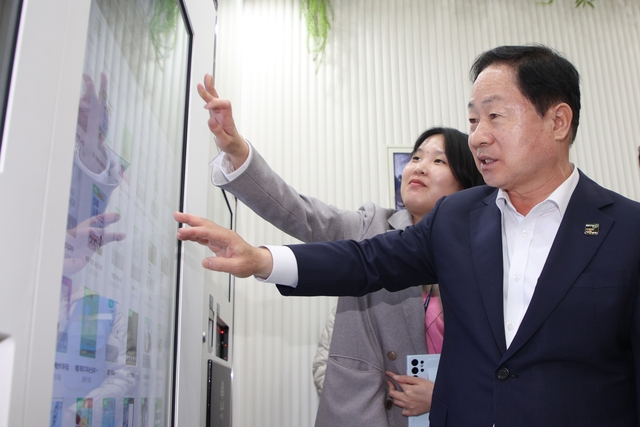 일상 속으로 들어온 도서관, 남양주 다산역 스마트도서관 운영 시작