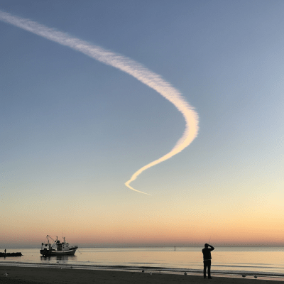 Depiction of a Cirrus uncinus as seen in cultural or practical use