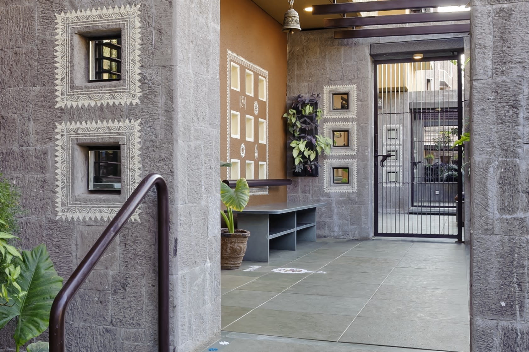 Nourishing lives through intimate and sensitive spaces
