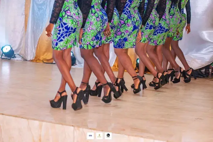 Galerie Miss Jumelles Bénin 16