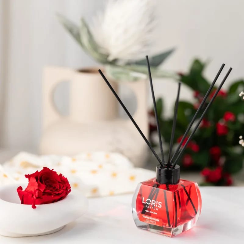 Strawberry Reed Diffuser - Scentfied