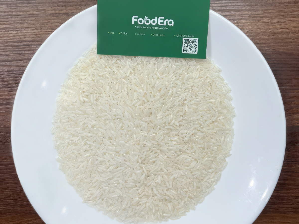 Vietnam White Rice 5% Broken - 5451 Variety