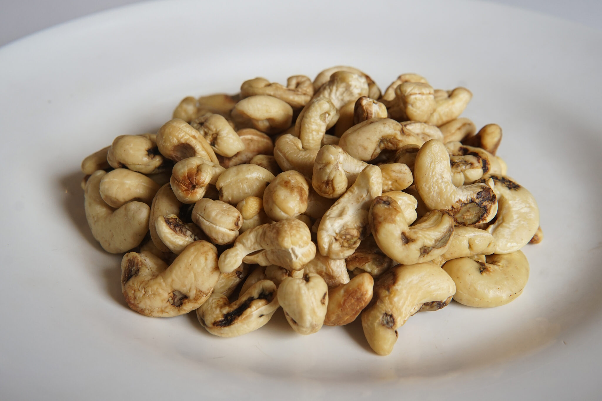 Cashew Kernel SK4 — Scorched Kernel Grade 4