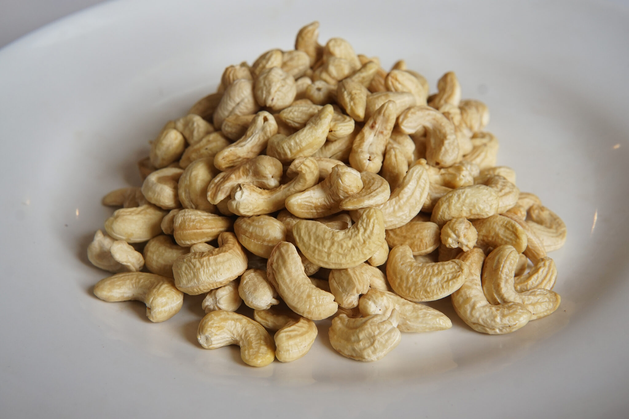 Cashew Kernel TPN — Testa Natural Whole