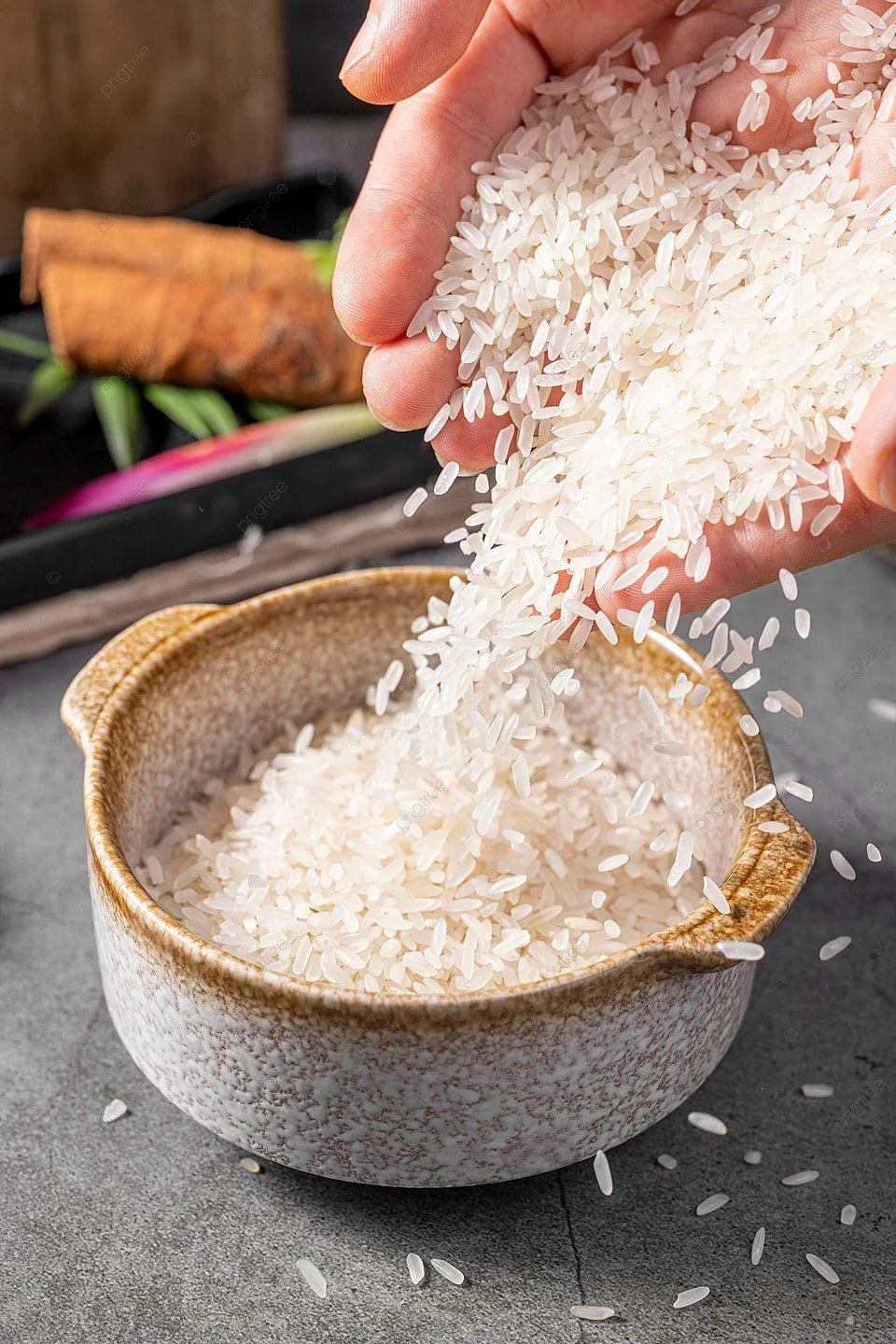 Vietnamese rice grades comparison showing 5% broken rice, 25% broken rice, and 100% broken rice from Vietnam.