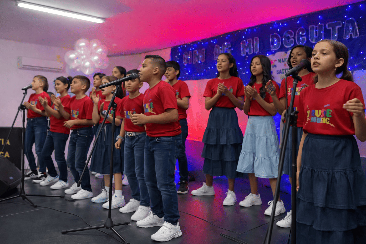 Servicio Especial Día de la Biblia