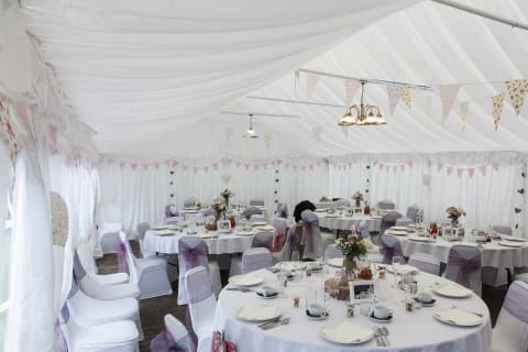 Round Table 10 seater
