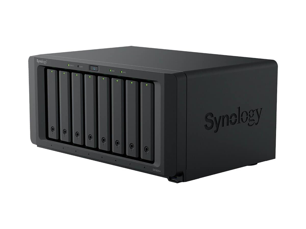 Synology DS1825+ 8 Bay (expandable to 18 bay) AMD Ryzen V1500B 4C 1 x 8 GB DDR4 ECC SODIMM