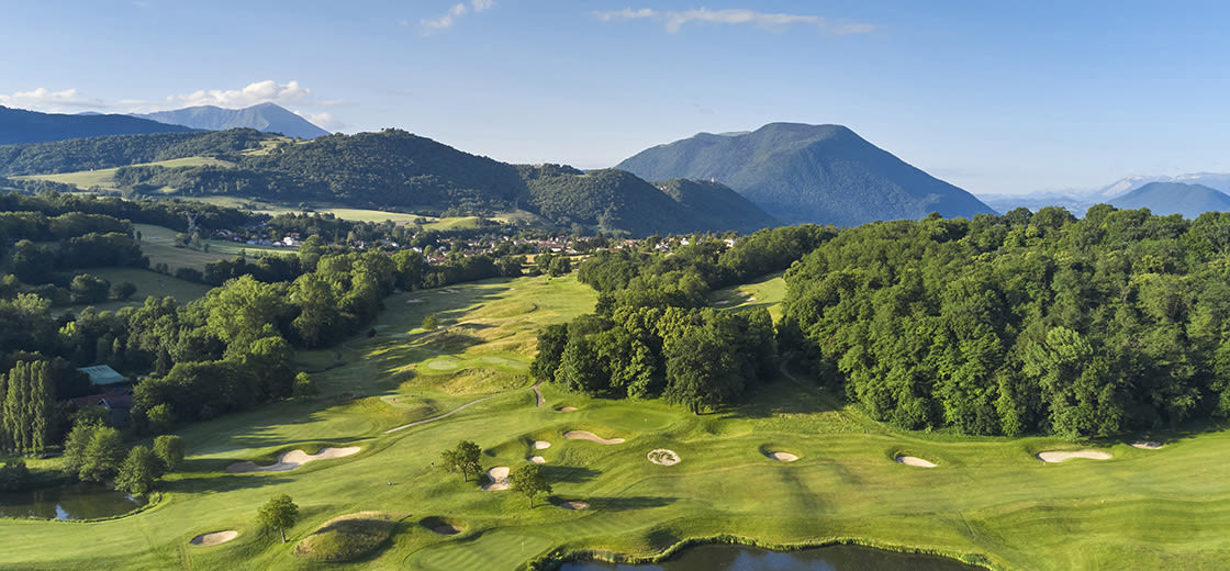 Golf Bluegreen Grenoble-Bresson, campo de golf de 18 hoyos