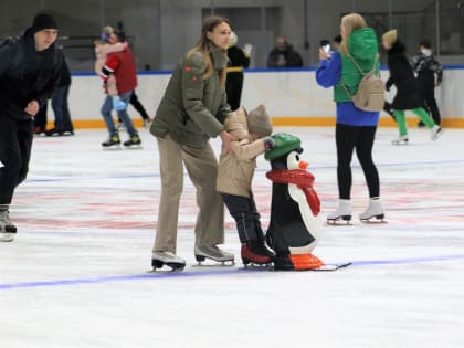 Более 25000 раз вологжане посетили массовые катания в «ВологдАрене» с момента открытия.